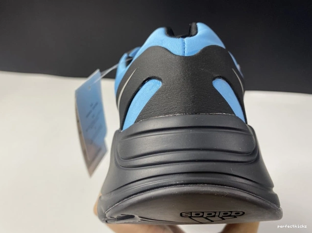 GZ3079 Yeezy MNVN Boost 'Bright 700 ADIDAS Cyan' 0715